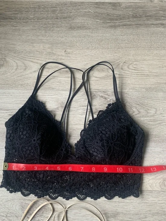 Auden Lace Bralette Duo — Black & Cream/Ivory Strappy Lace Bralettes - Picture 3 of 6